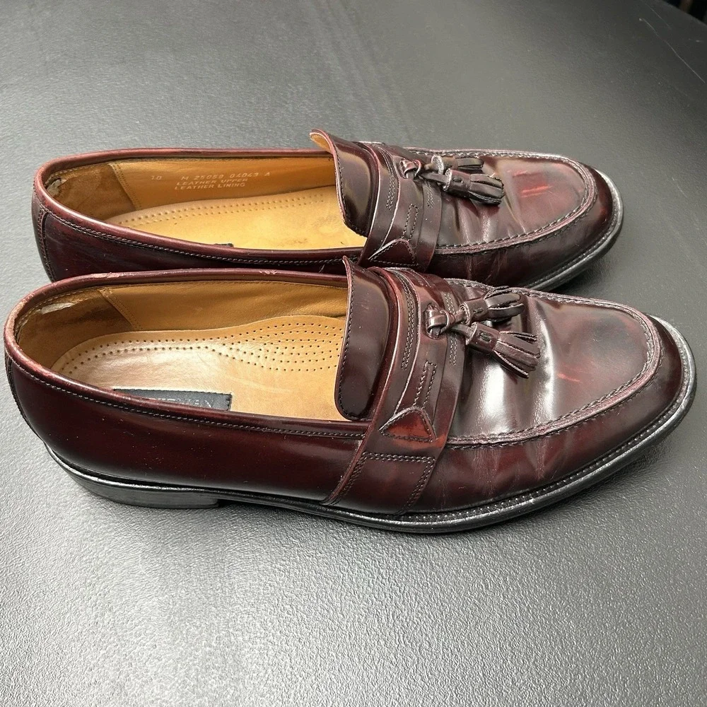 Bostonian Burgundy Leather Tassel Loafer Classic Dress Shoe Men's Size 10